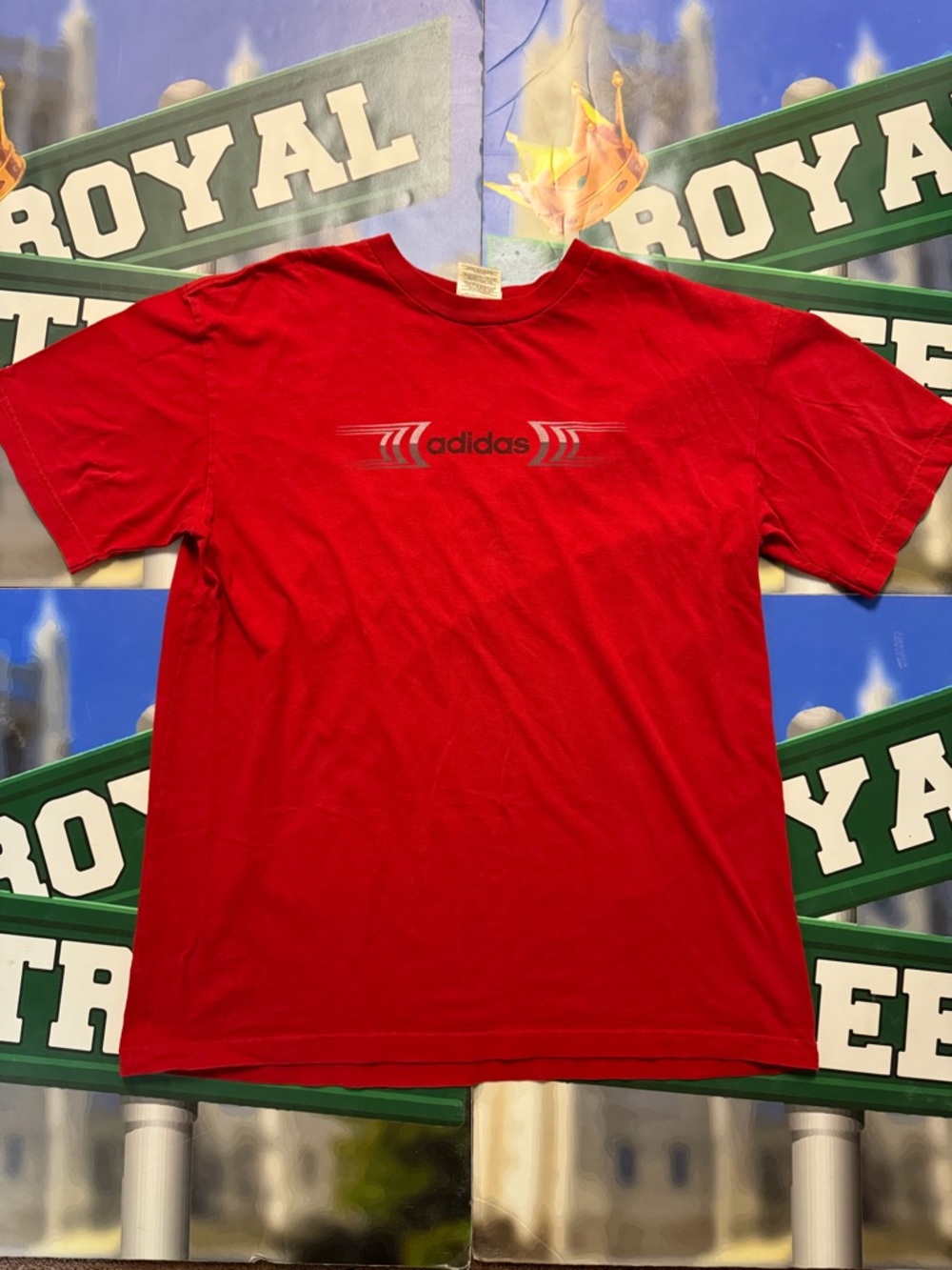 Vintage adidas Men's Red Logo T-Shirt